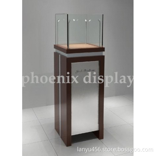 freestanding display cabinet